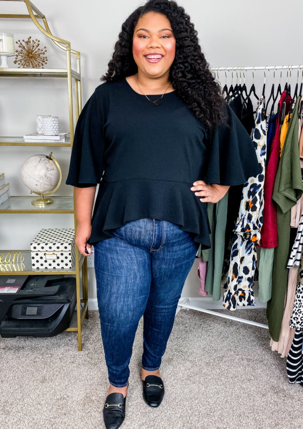 Boohoo is one of my FAVORITE places to shop because they have some awesome trendy pieces that go up to a size 24 and don’t break the bank!! 🙌🏽 Plus size fashion that is also on trend can be hard to come by, but Boohoo clothing hits the nail on the head every time! Click here to see my entire Boohoo try on haul! | www.tamelad.com #boohooplussize #boohooclothing #boohooplussizeoutfit #boohoooutfits #plussizefashion #plussizeoutfitideas #plussizeclothing #plussizestyle #boohootryon #falloutfits